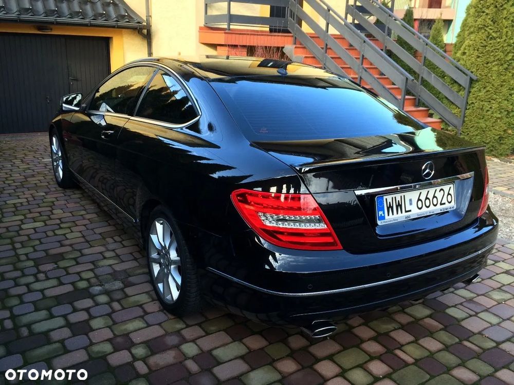 MERCEDES C-KLASA W204 COUPE SPOILER AMG PODKŁAD!!! - 2