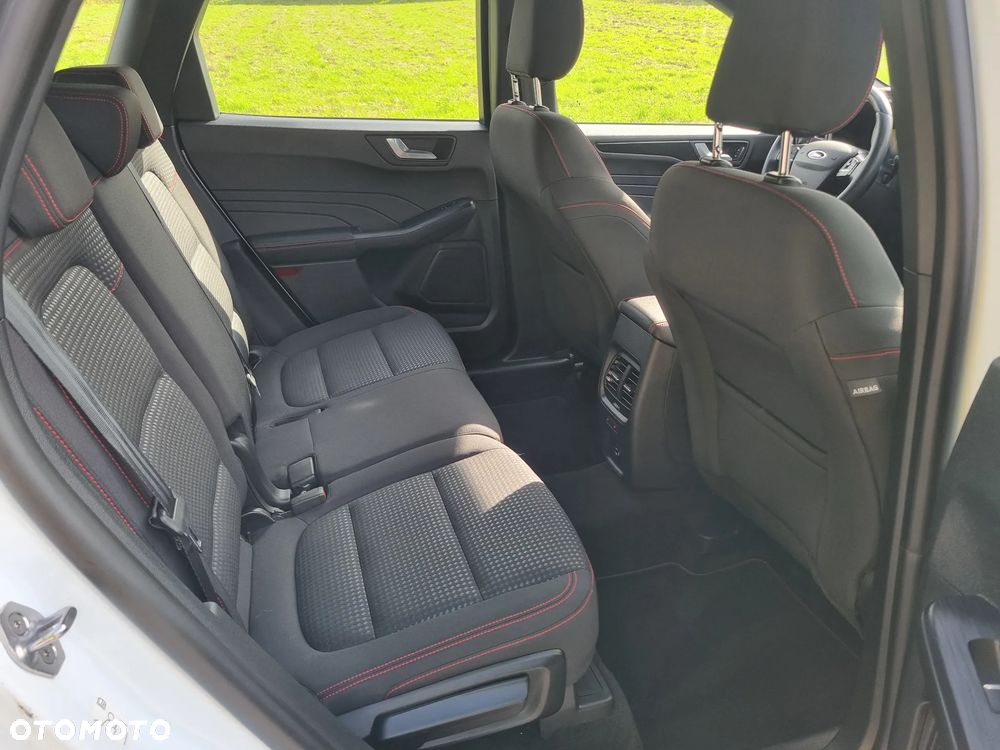 Ford Kuga 1.5 EcoBlue ST-LINE - 24