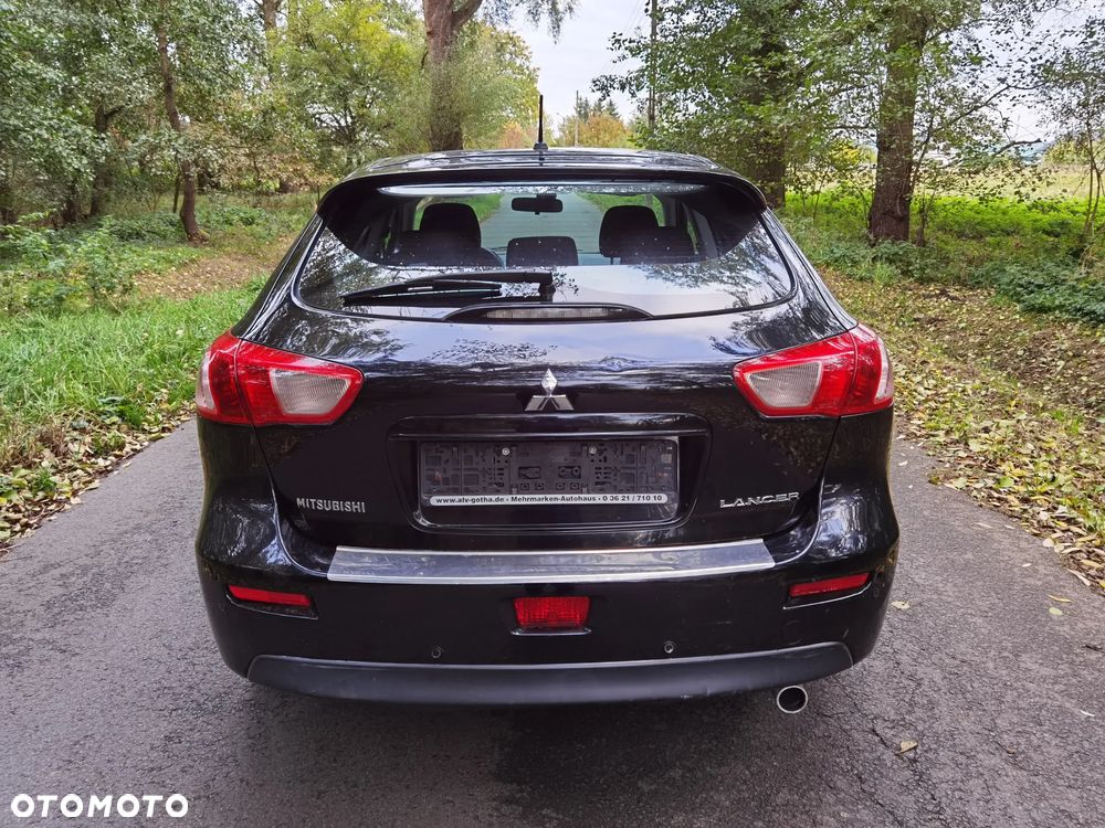 Mitsubishi Lancer 1.6 ClearTec Invite - 10