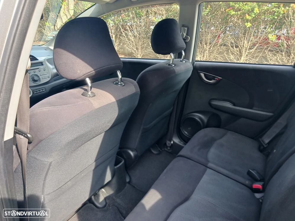 Honda Jazz 1.4 i-VTEC Executive - 24