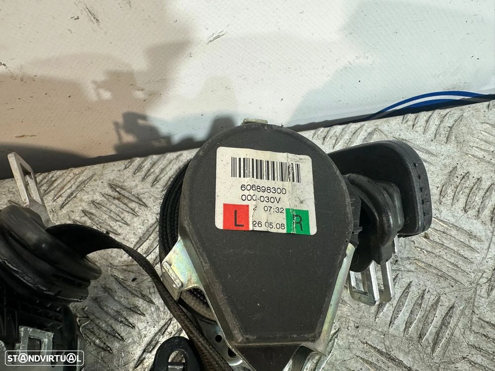 .Conjunto Cinto De Segurança Original VAG Audi Q7 4L 2006 - 2015 - 7