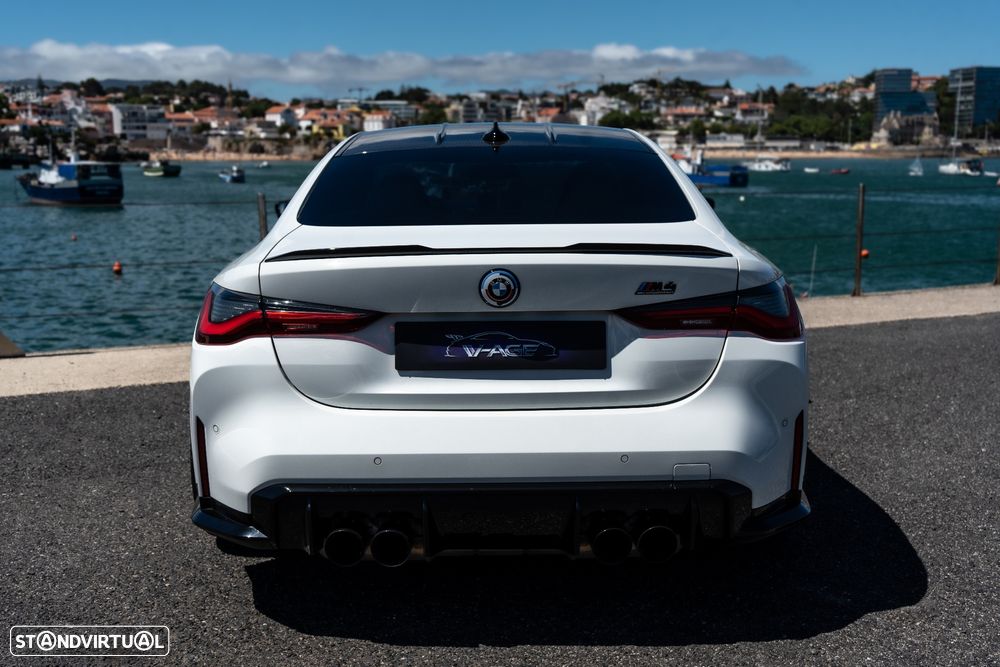 BMW M4 Competition - 11
