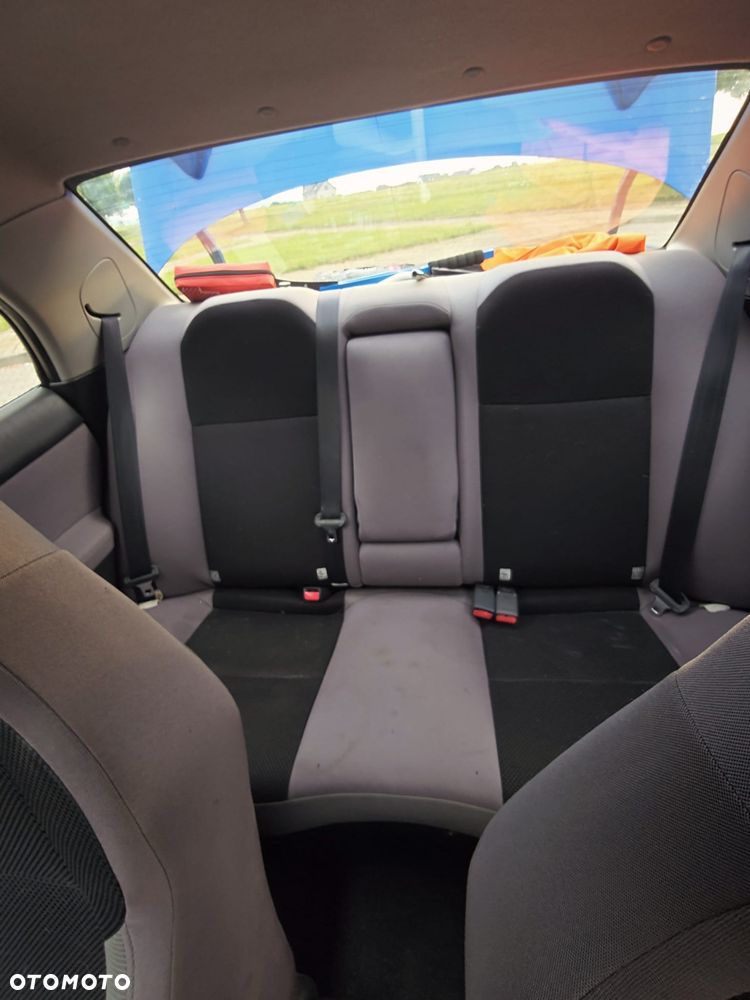 Subaru Impreza 2.0 RA - 12