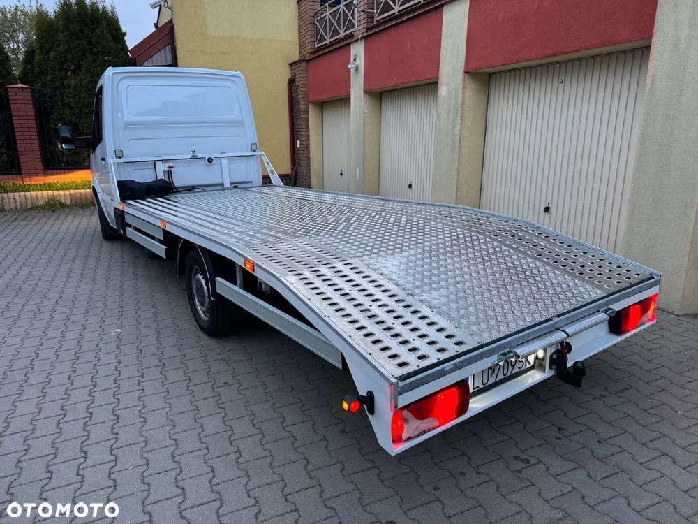 Mercedes-Benz SPRINTER - 10