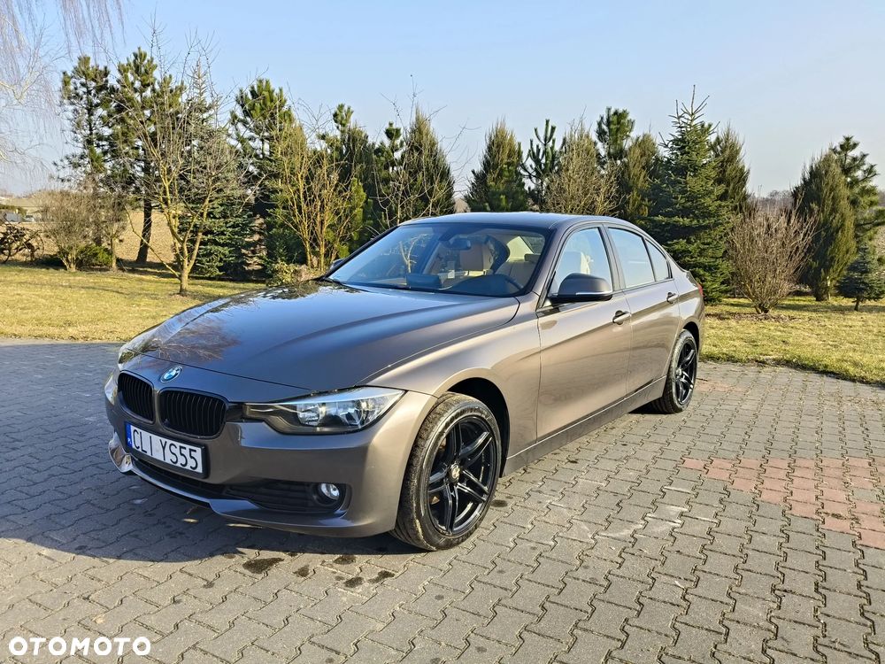 BMW Seria 3 316d - 2