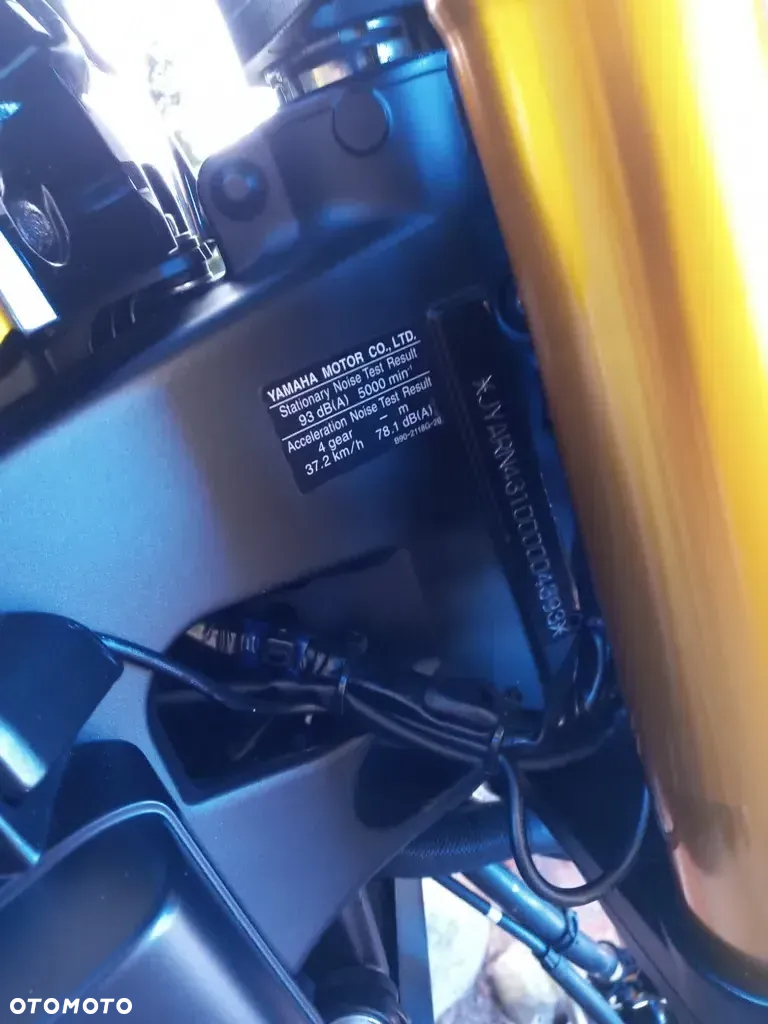 Yamaha XSR - 15