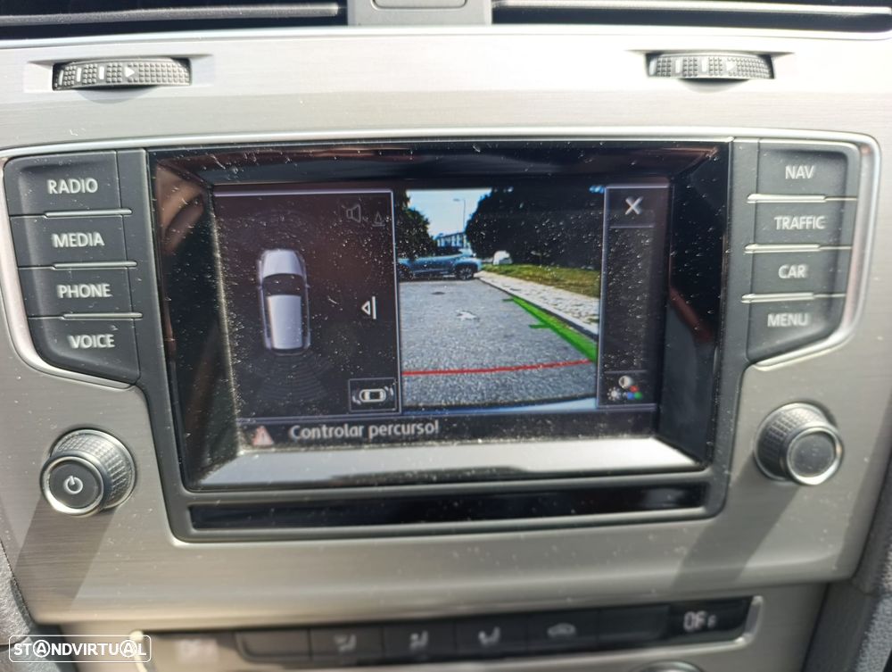 VW Golf 1.6 TDi Confortline - 12