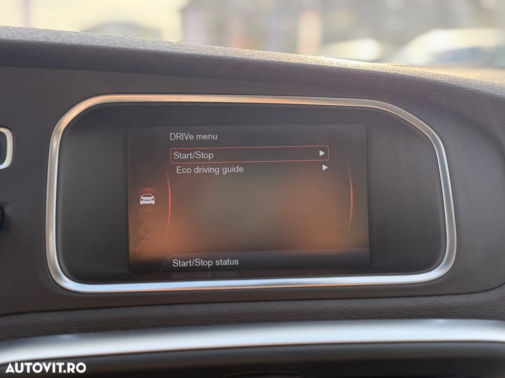 Volvo V40 Cross Country D4 Geartronic Kinetic - 10