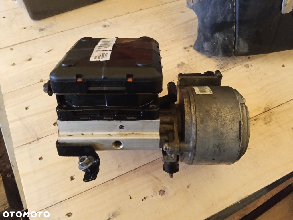Pompa kompresor zawieszenia hydraulicznego citroen C5 x7 III - 2