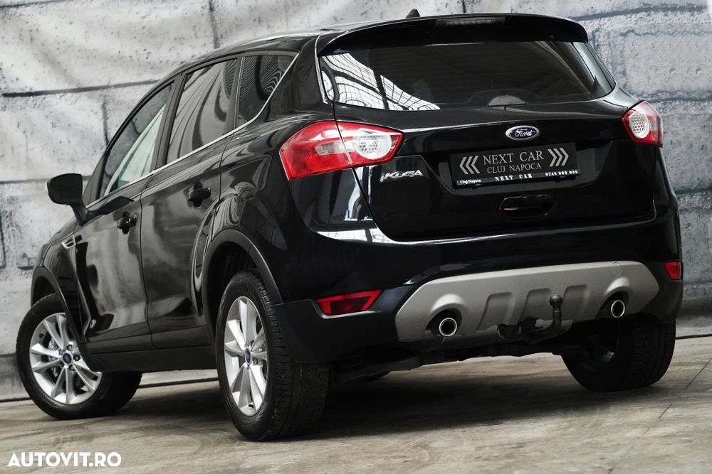 Ford Kuga 2.0 TDCi 4WD Titanium - 4