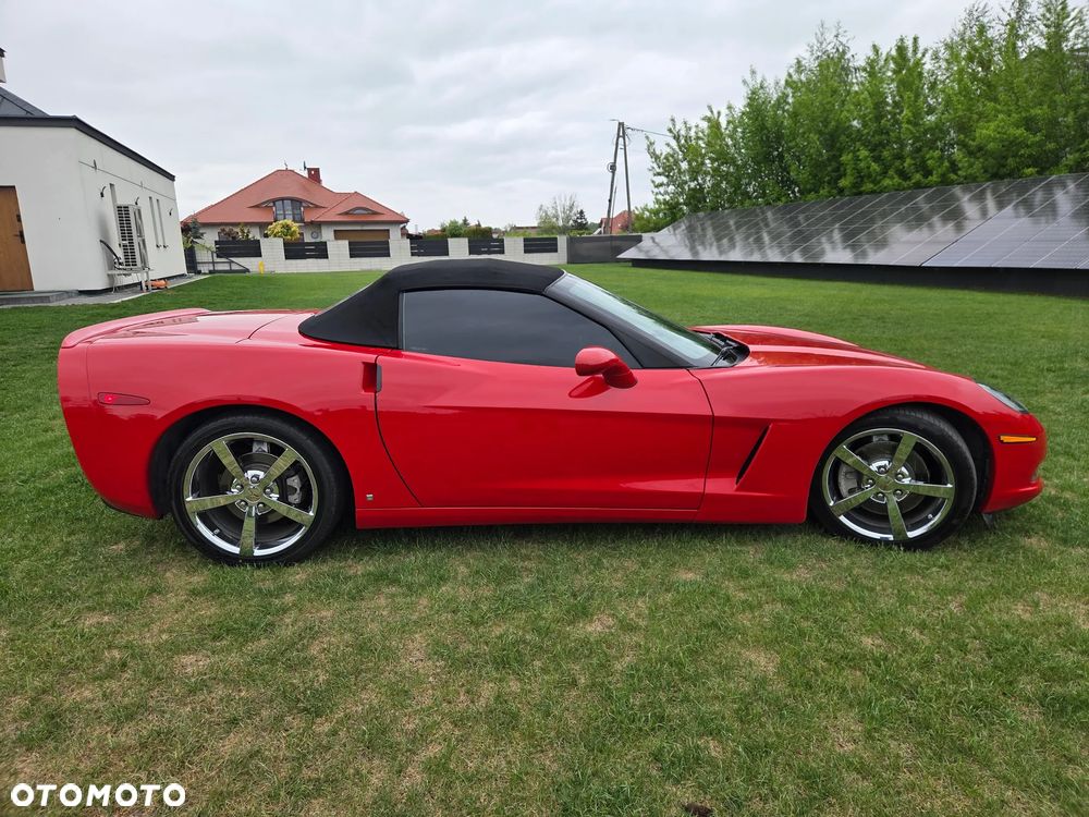 Chevrolet Corvette - 17