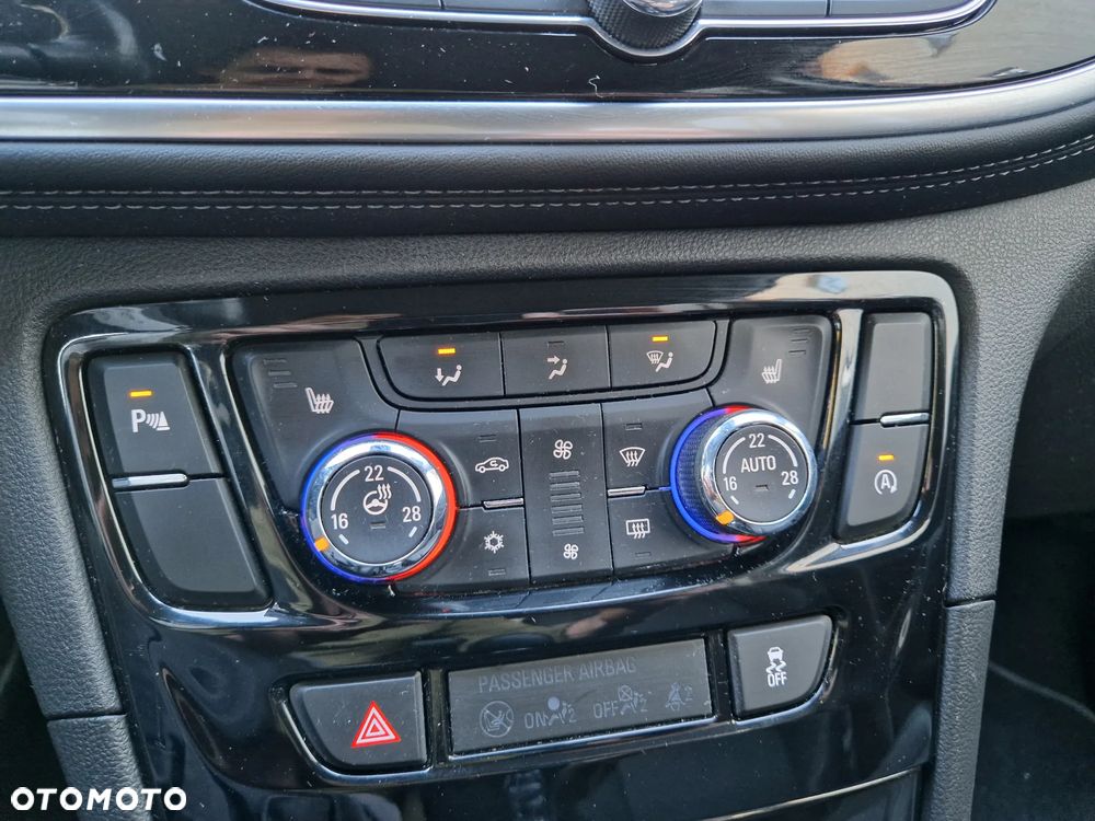 Opel Mokka X 1.4 T Color Edition S&S - 26