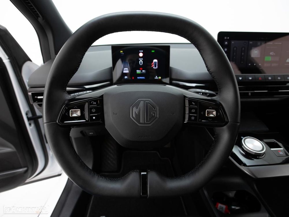 MG MG4 51 kWh Standard - 16