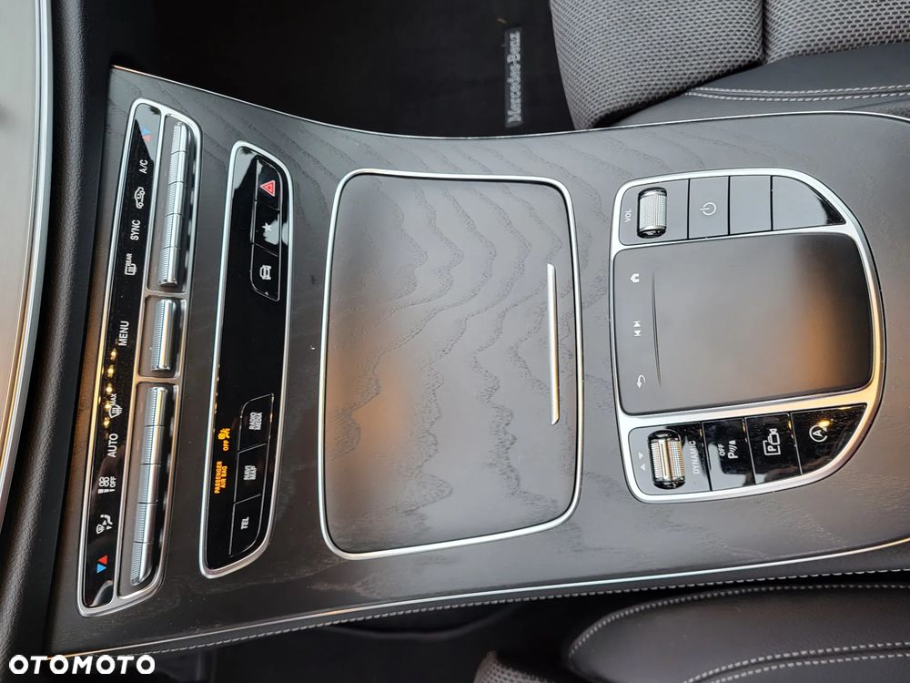 Mercedes-Benz Klasa E 220 d 9G-TRONIC Avantgarde - 17