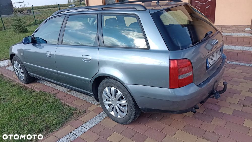 Audi A4 - 4