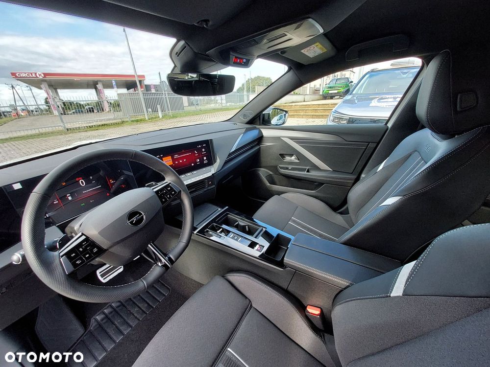 Opel Astra - 10