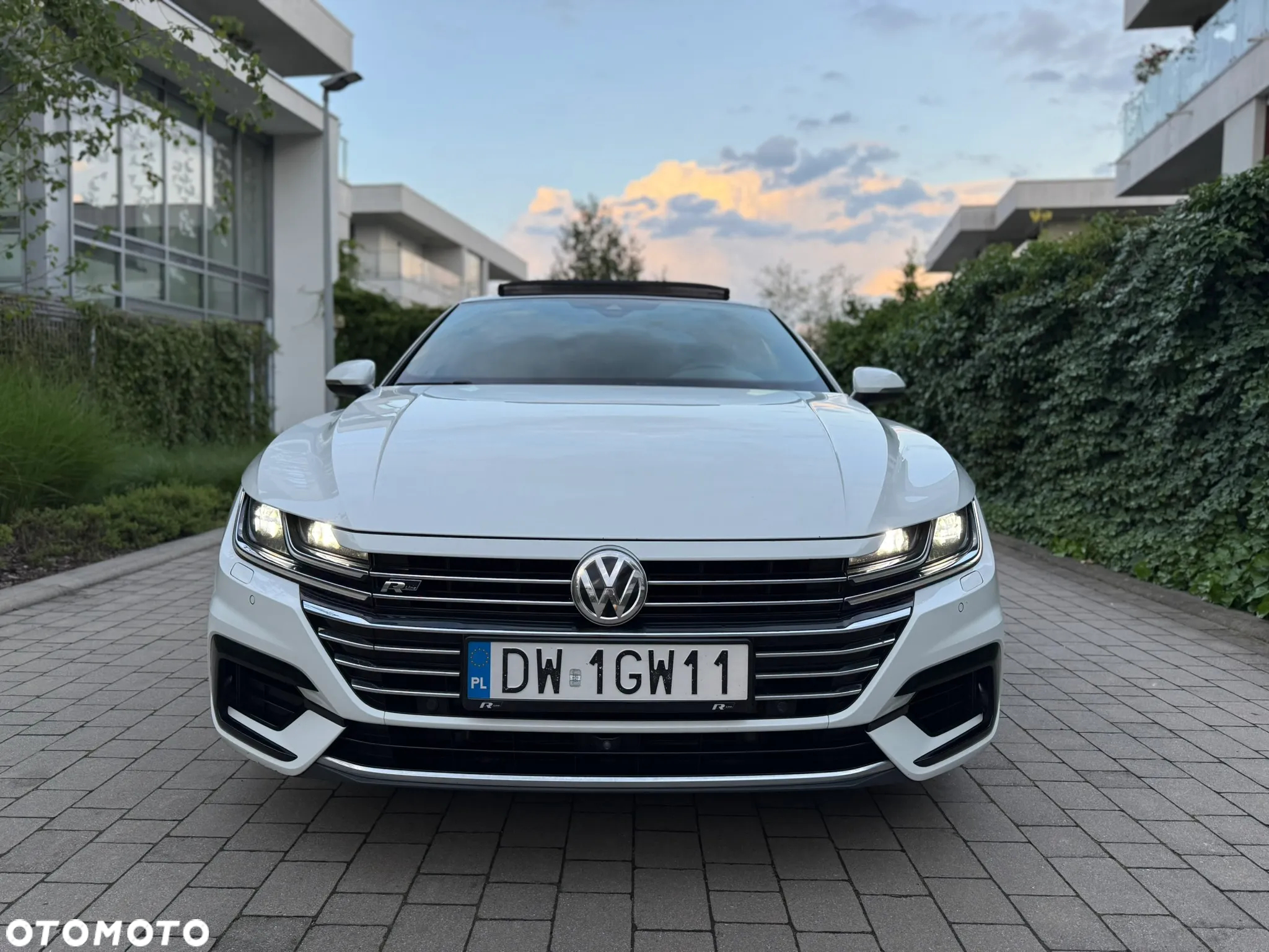 Volkswagen Arteon 2.0 TDI Bi-Turbo SCR 4Mot R-Line Edition DSG - 5