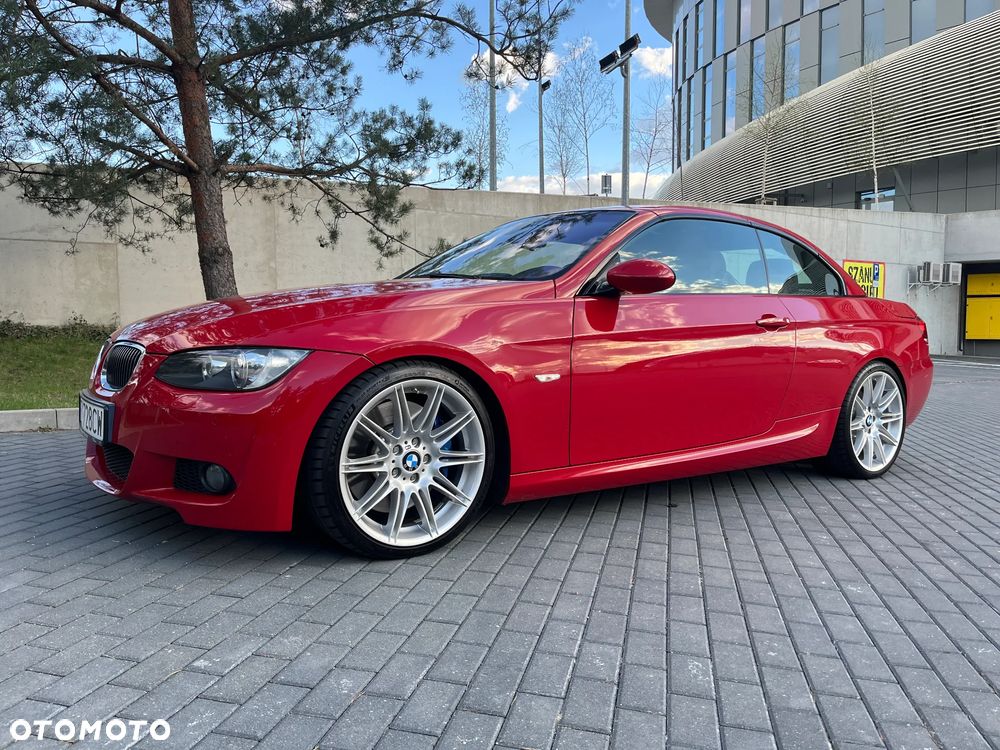 BMW Seria 3 330i - 10