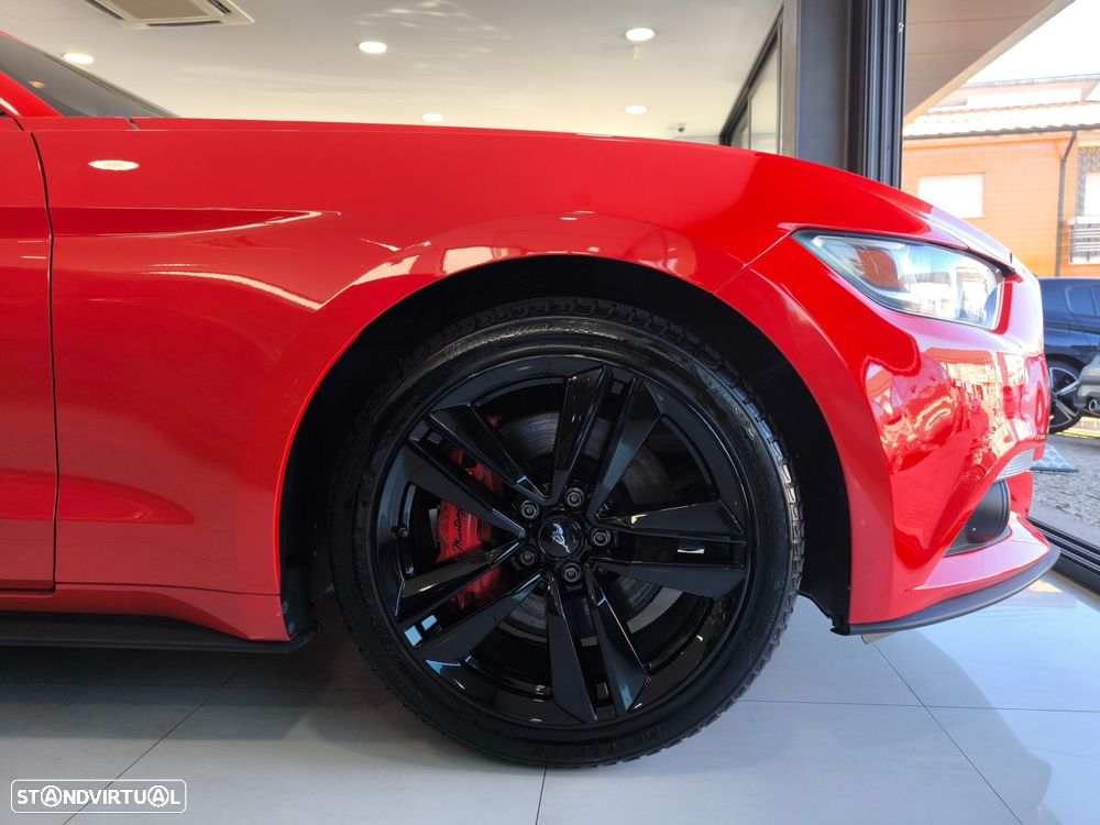 Ford Mustang 2.3i EcoBoost - 9