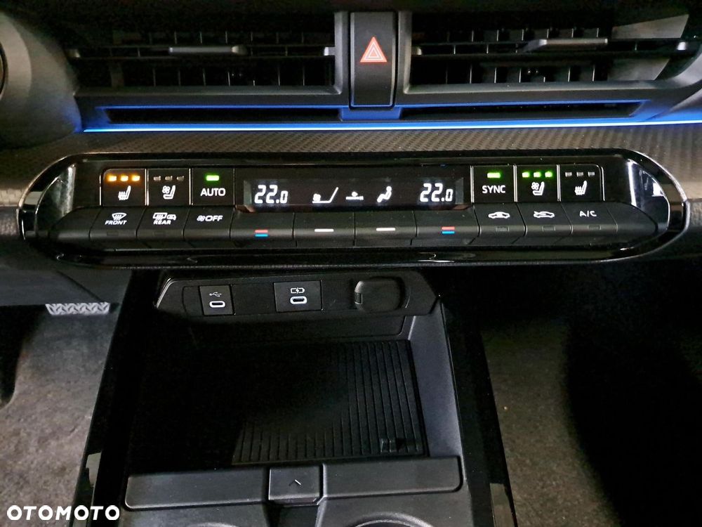 Toyota Prius - 27