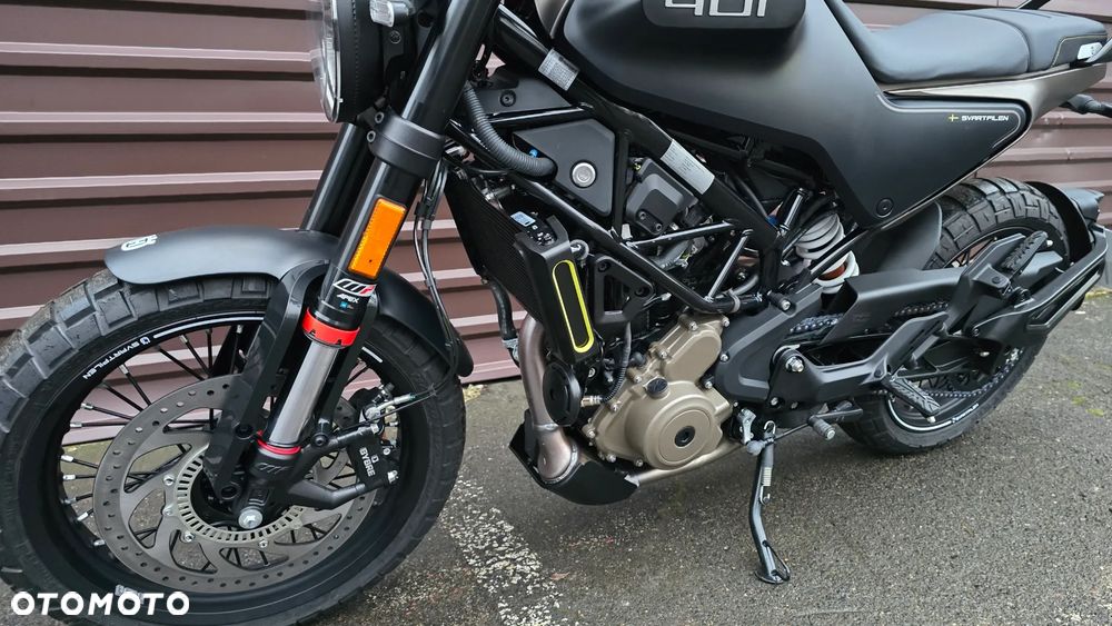 Husqvarna Svartpilen - 14