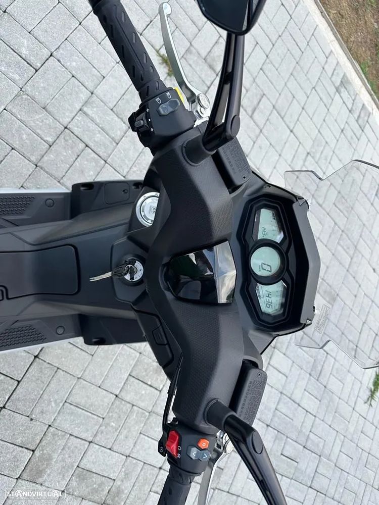 Kymco Dink R 125 - 7