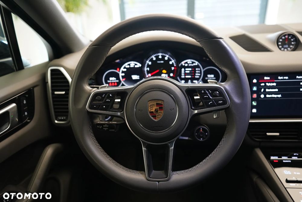 Porsche Cayenne Coupe - 27