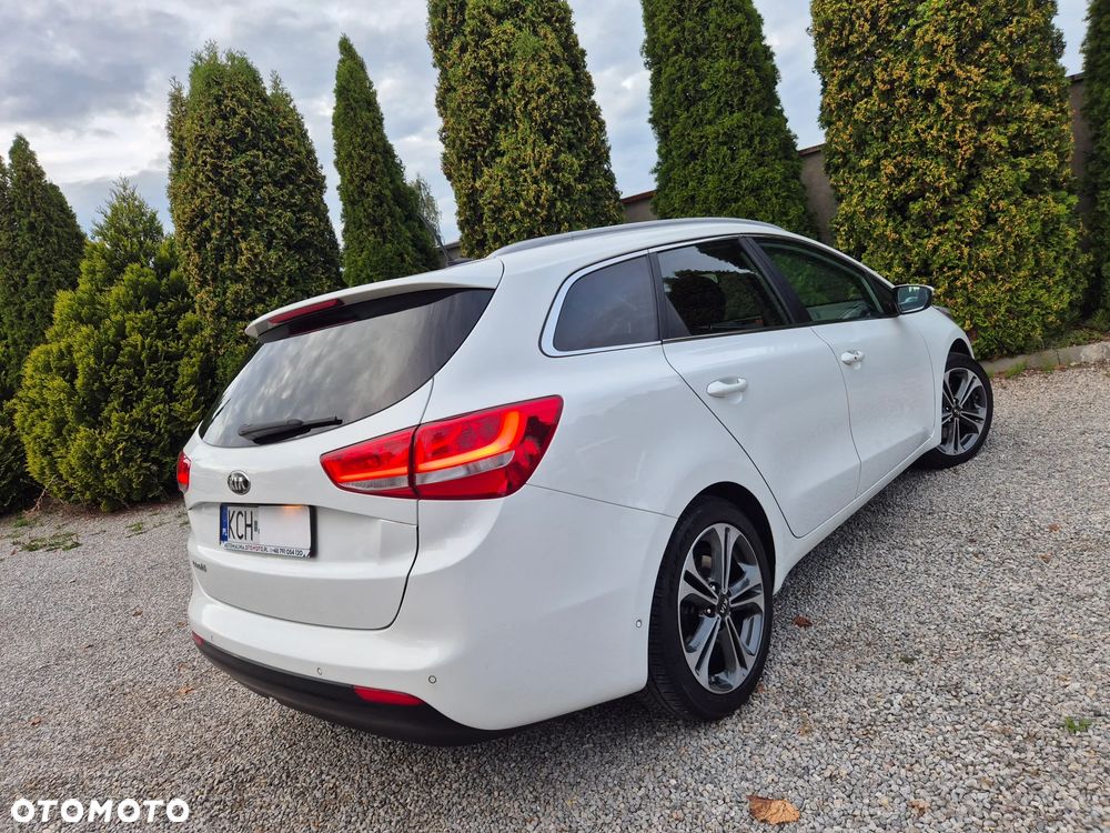 Kia Ceed 1.6 GDI ISG Spirit - 6