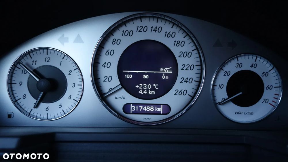 Mercedes-Benz Klasa E 500 4-Matic T Avantgarde - 10