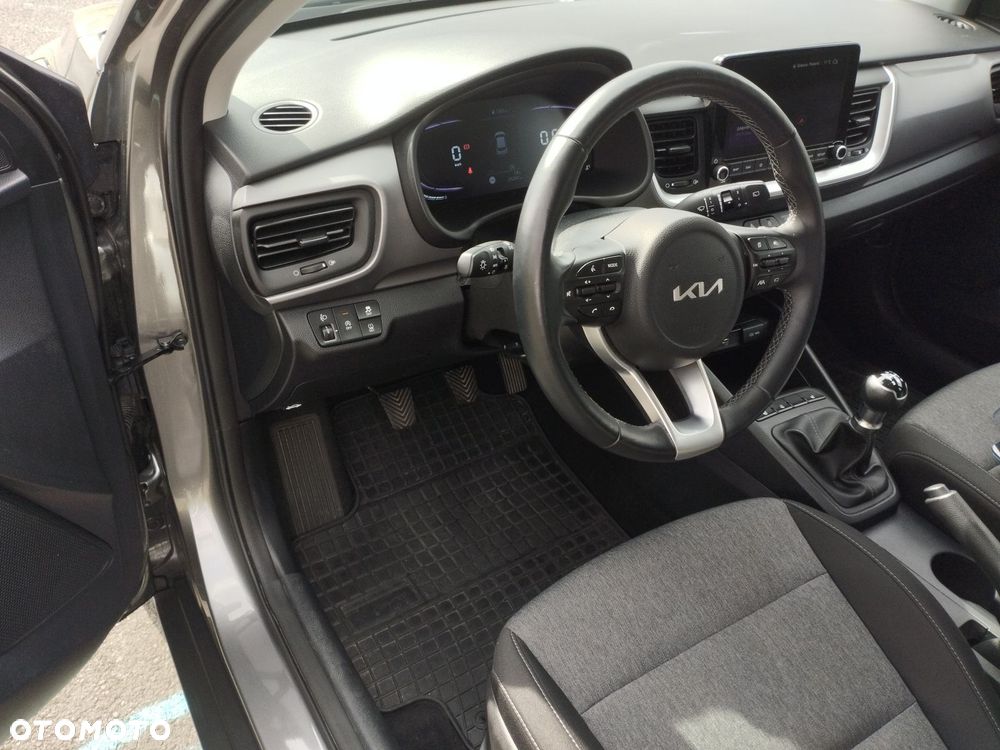 Kia Stonic 1.2 M - 12