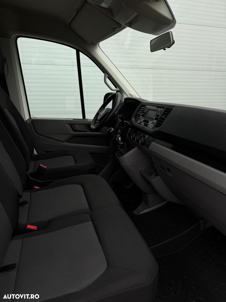 Volkswagen Crafter - 25