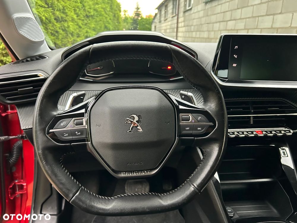 Peugeot 208 PureTech 100 EAT8 Active Pack - 14