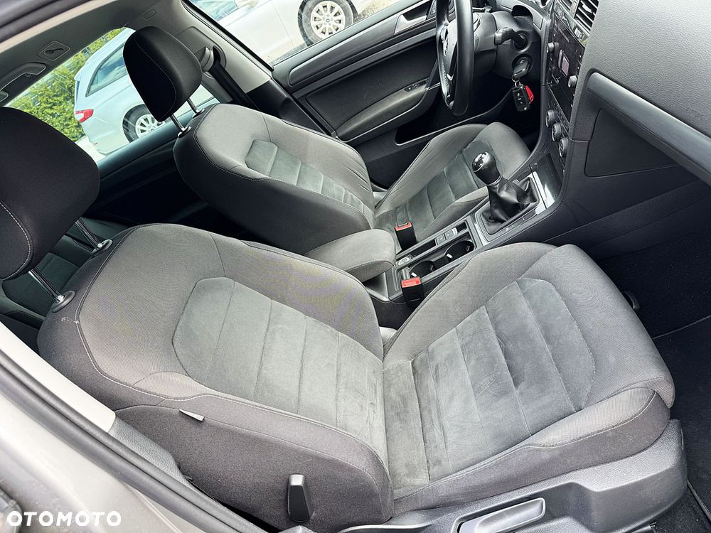 Volkswagen Golf 1.6 TDI SCR Trendline - 36