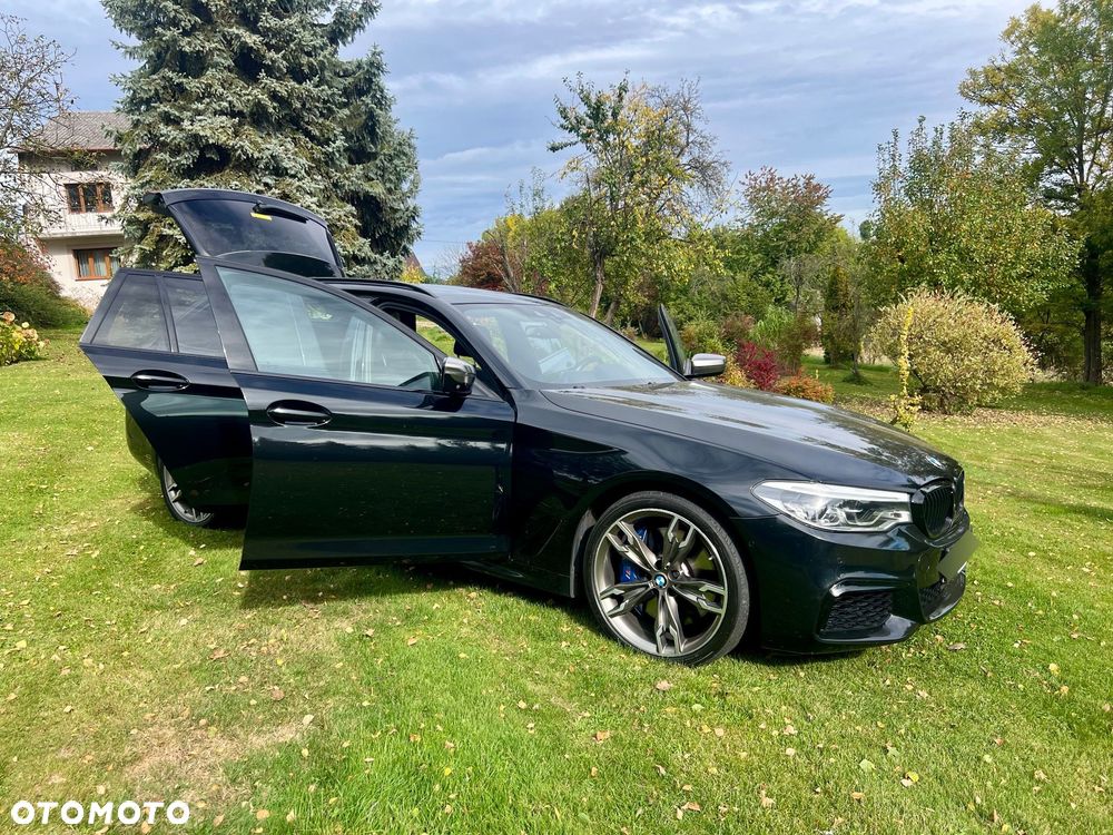 BMW Seria 5 M550d xDrive - 10