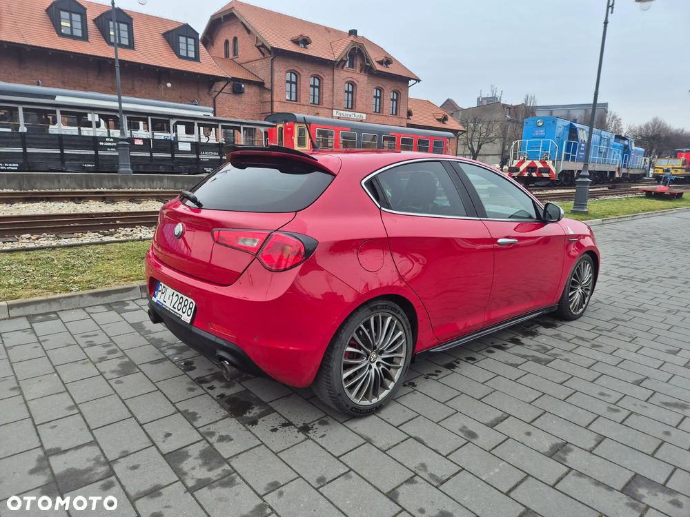 Alfa Romeo Giulietta - 5