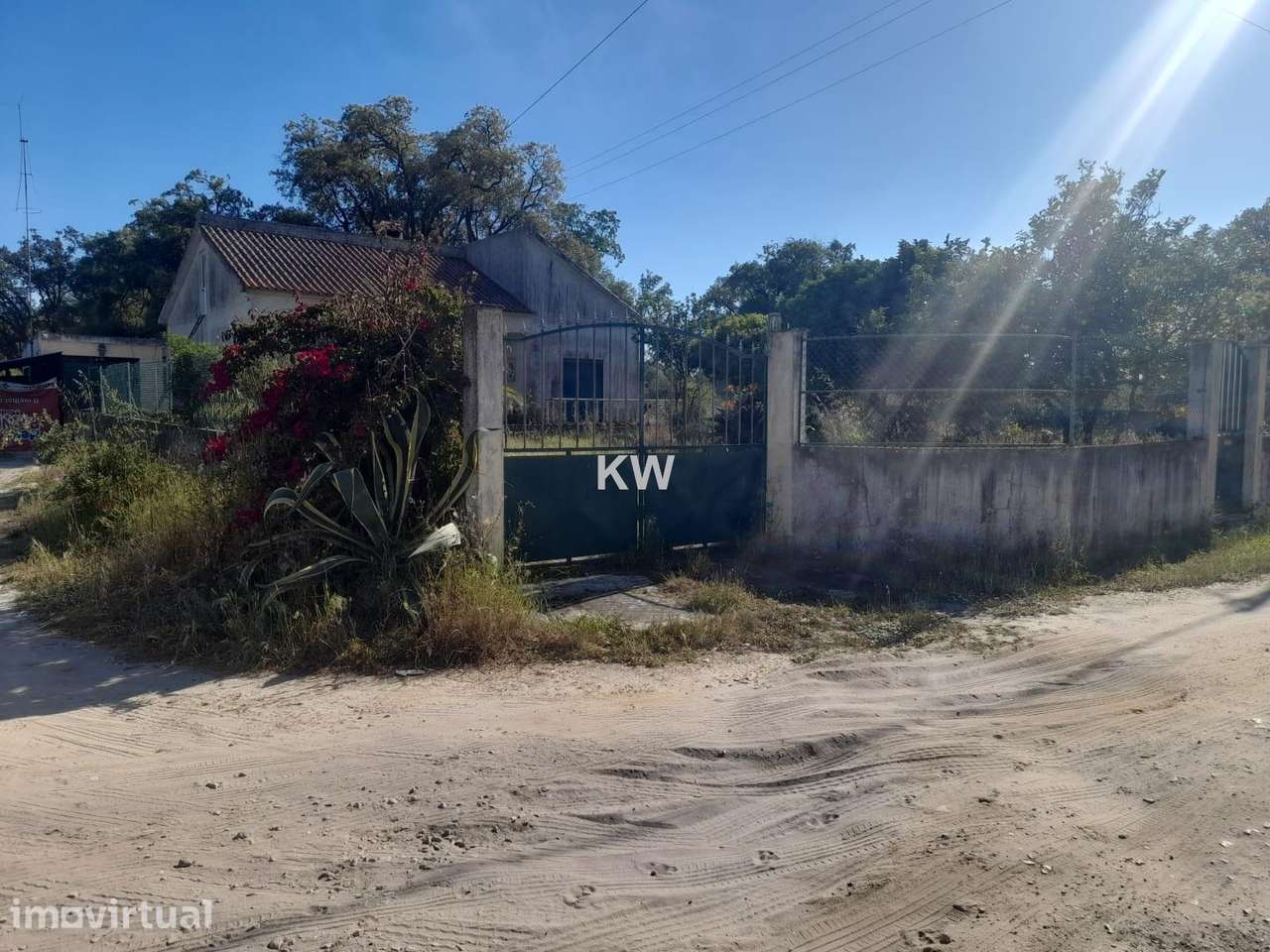Terreno Rústico com 7.531m2, com benfeitoria, em Fernão Ferro. - Grande imagem: 3/11