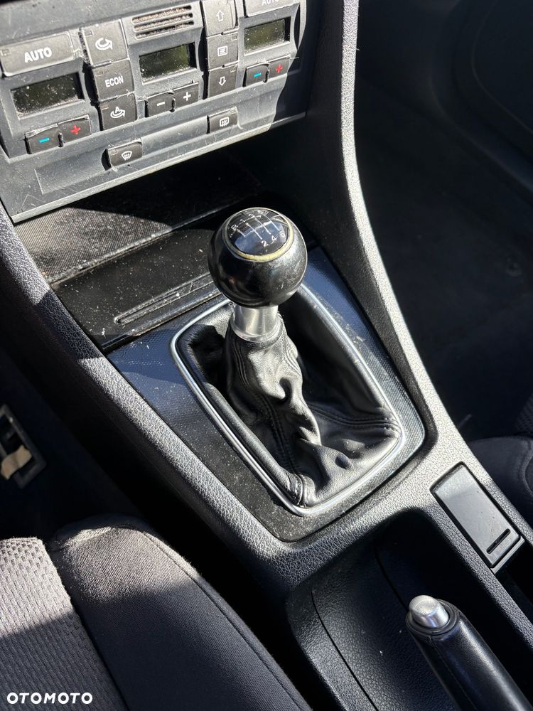 Audi A4 Avant - 5