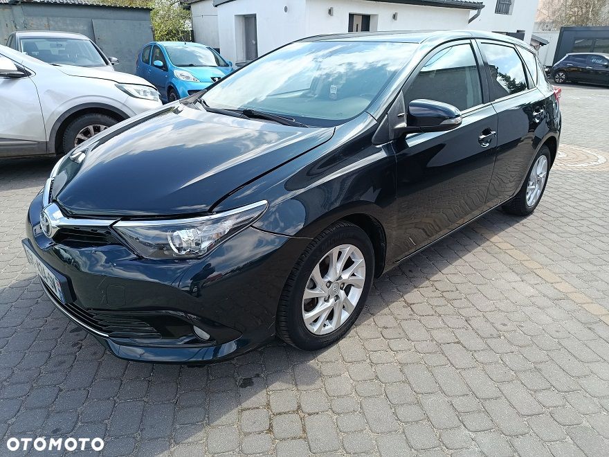 Toyota Auris - 7