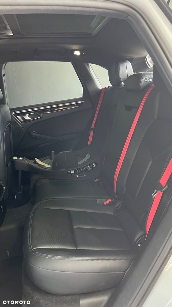 Porsche Macan S PDK - 12