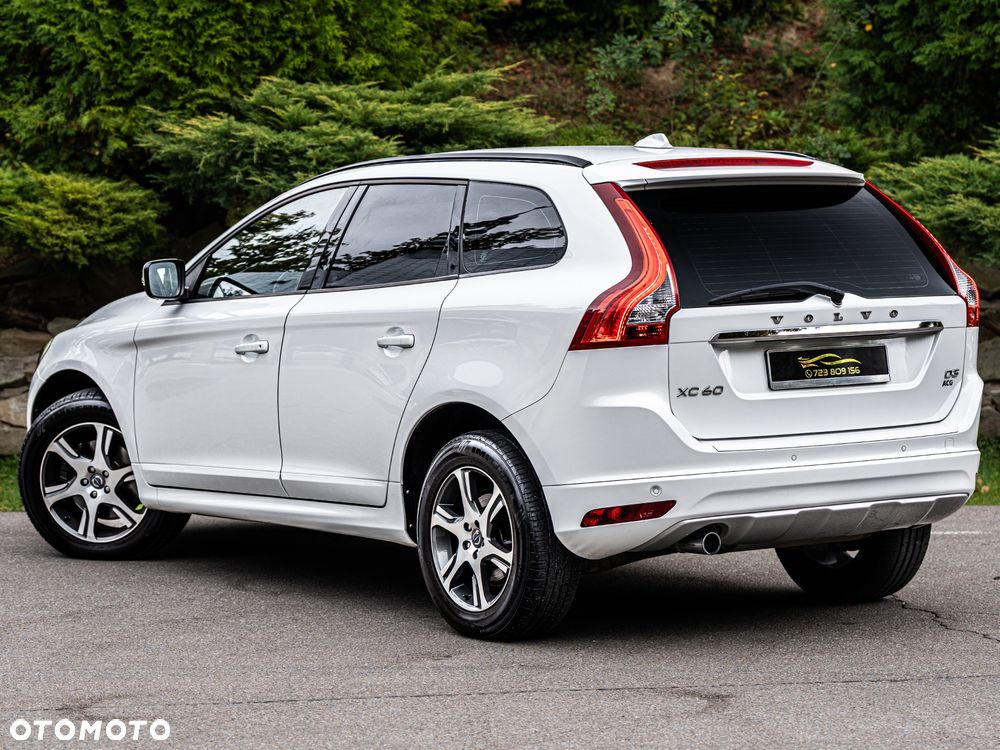Volvo XC 60 D3 Momentum - 25