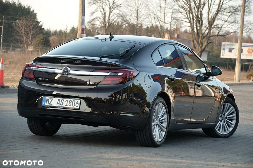 Opel Insignia - 12