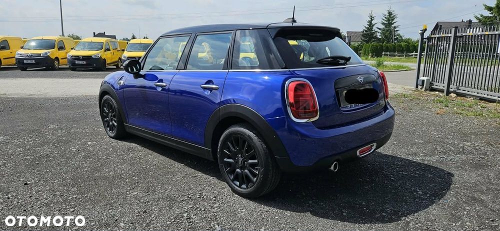 MINI Cooper Standard - 5