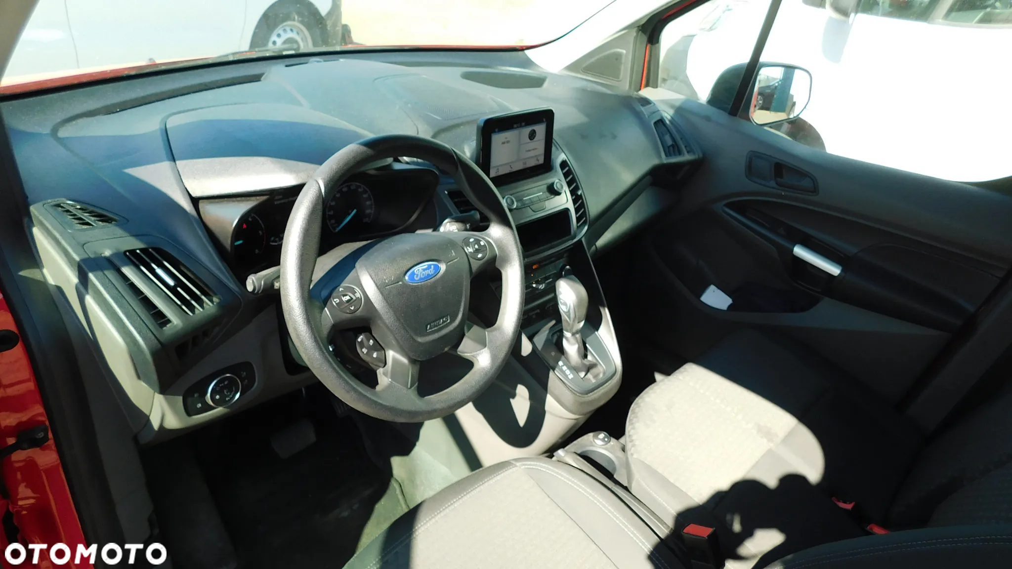 Ford Transit Connect - 7