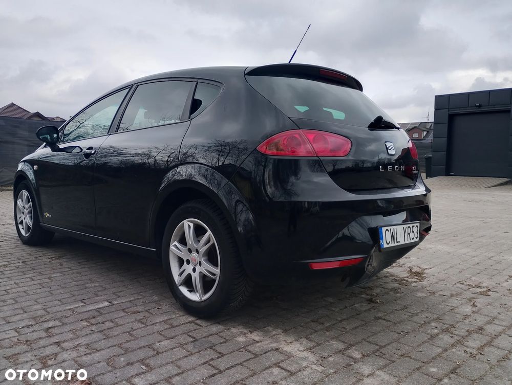 Seat Leon 1.6 TDI Ecomotive Reference - 4