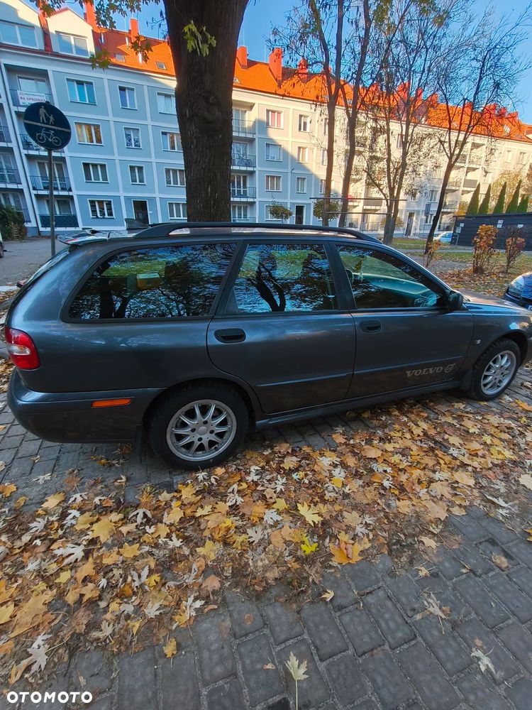 Volvo V40 - 2