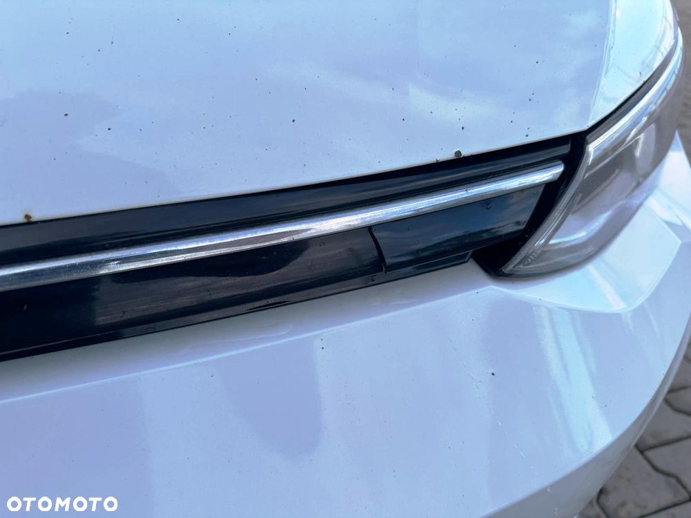 Volkswagen Golf 2.0 TDI Life - 22