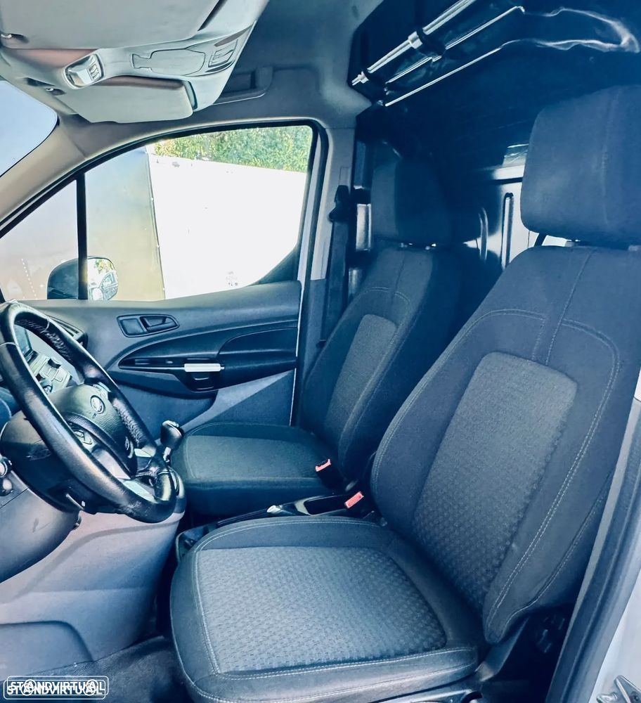 Ford Transit Connect - 14
