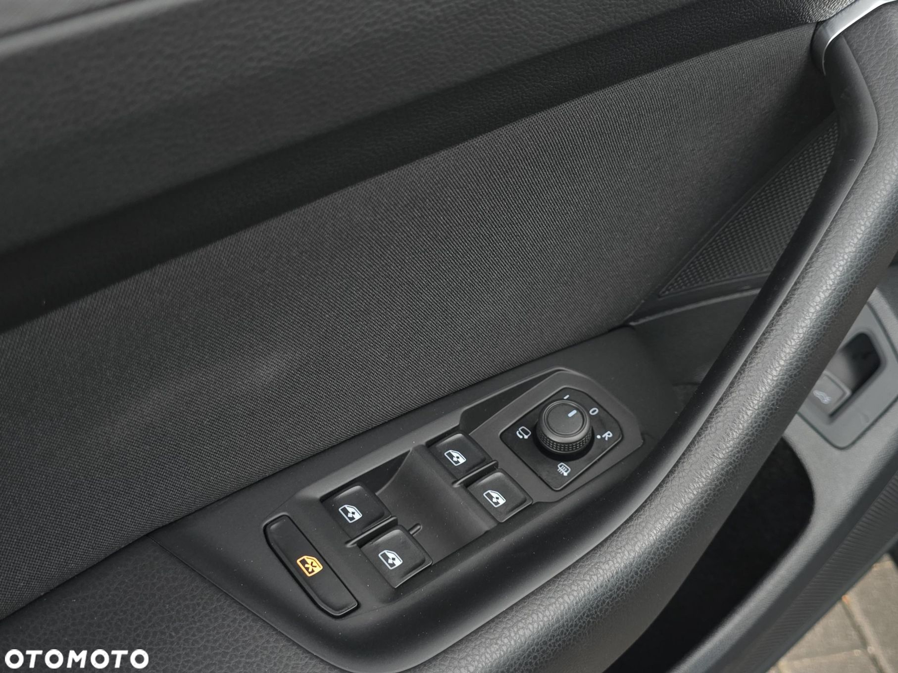 Volkswagen Passat - 22