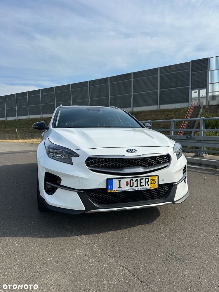 Kia XCeed - 4