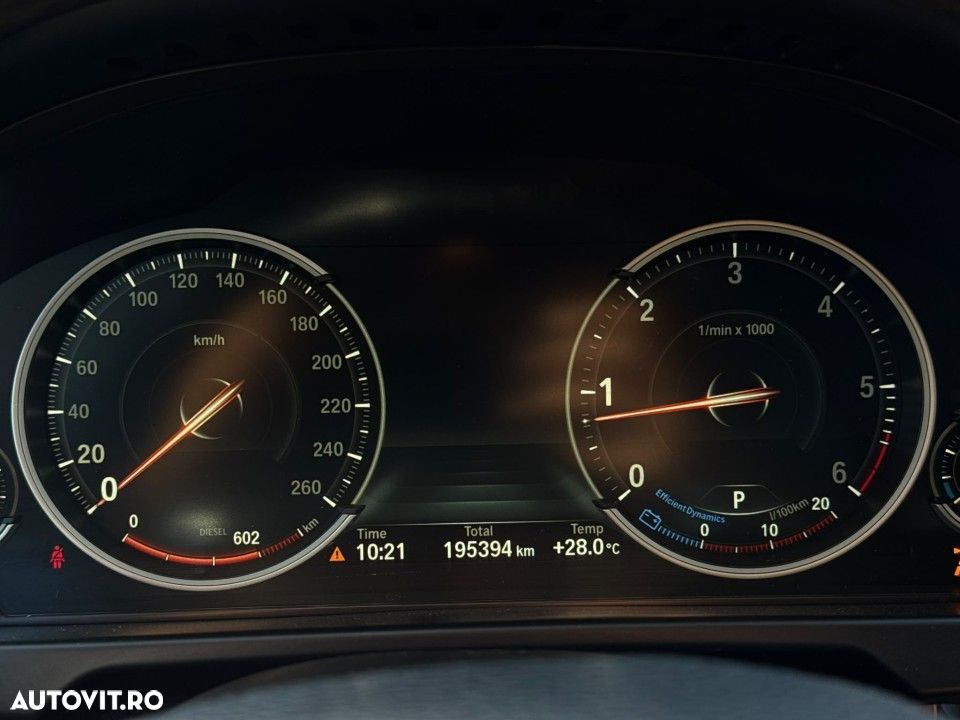 BMW X5 xDrive40d - 16